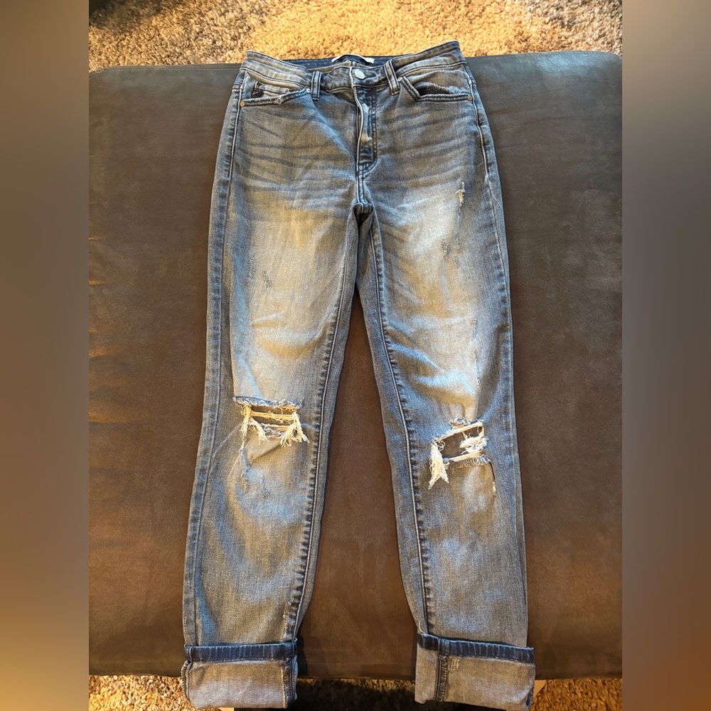KanCan size 25 Distressed Boyfriend Jeans